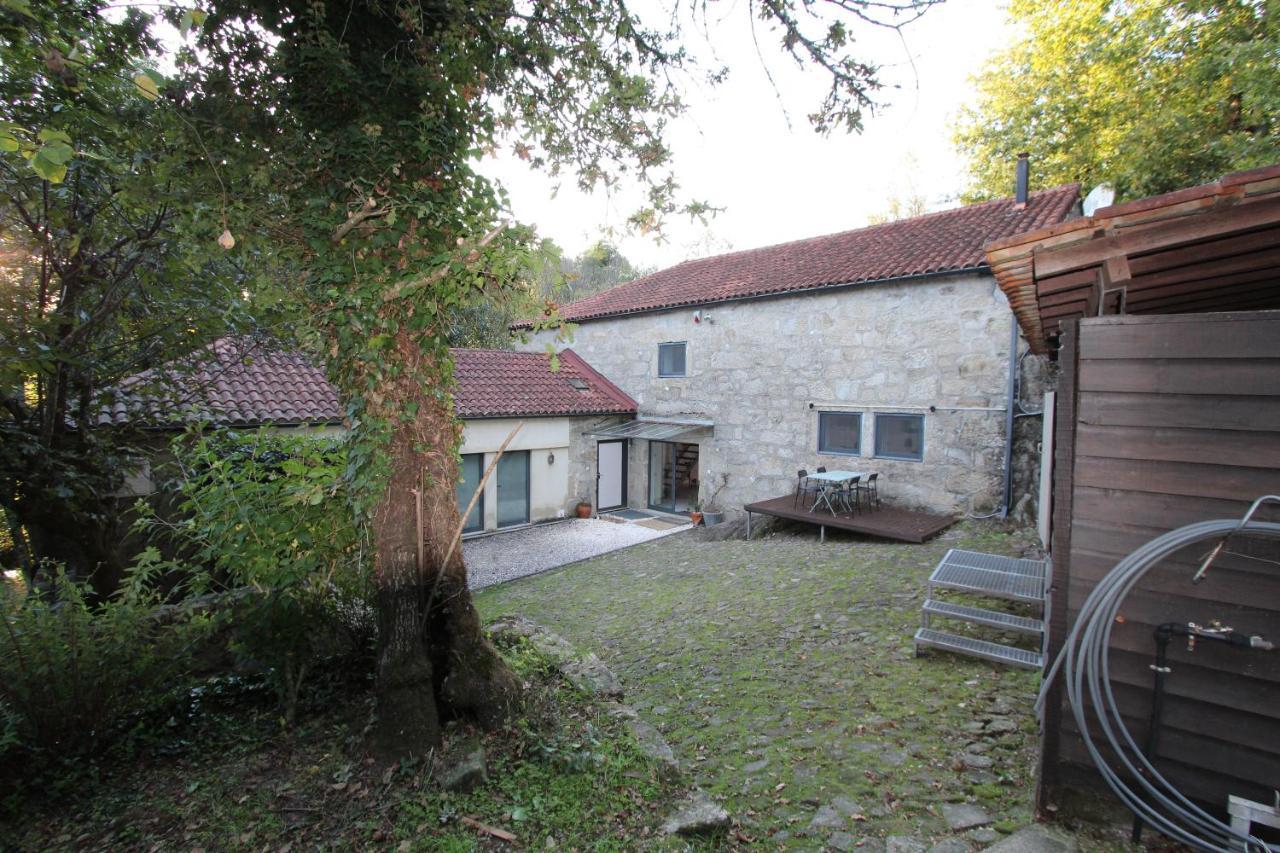 Casa Rio Vez - Riverfront Arcos de Valdevez Exterior photo